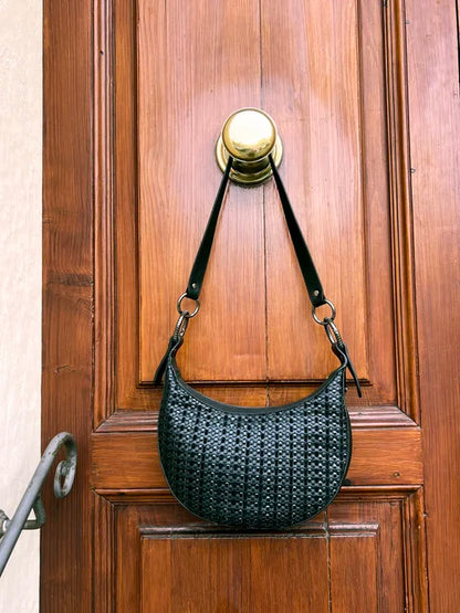 Luna Redux in Black