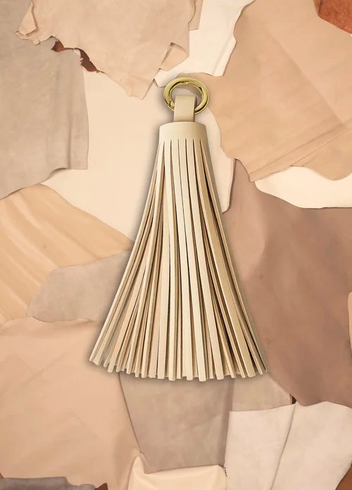 Nappa Tassel Keychain in Sabbia