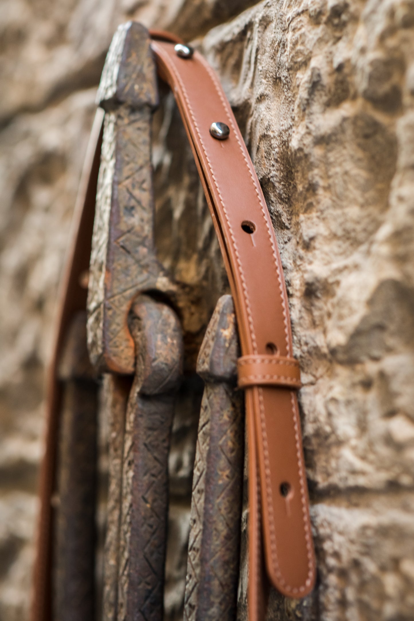 Cosma Crossbody in Caramel 5mm Weave