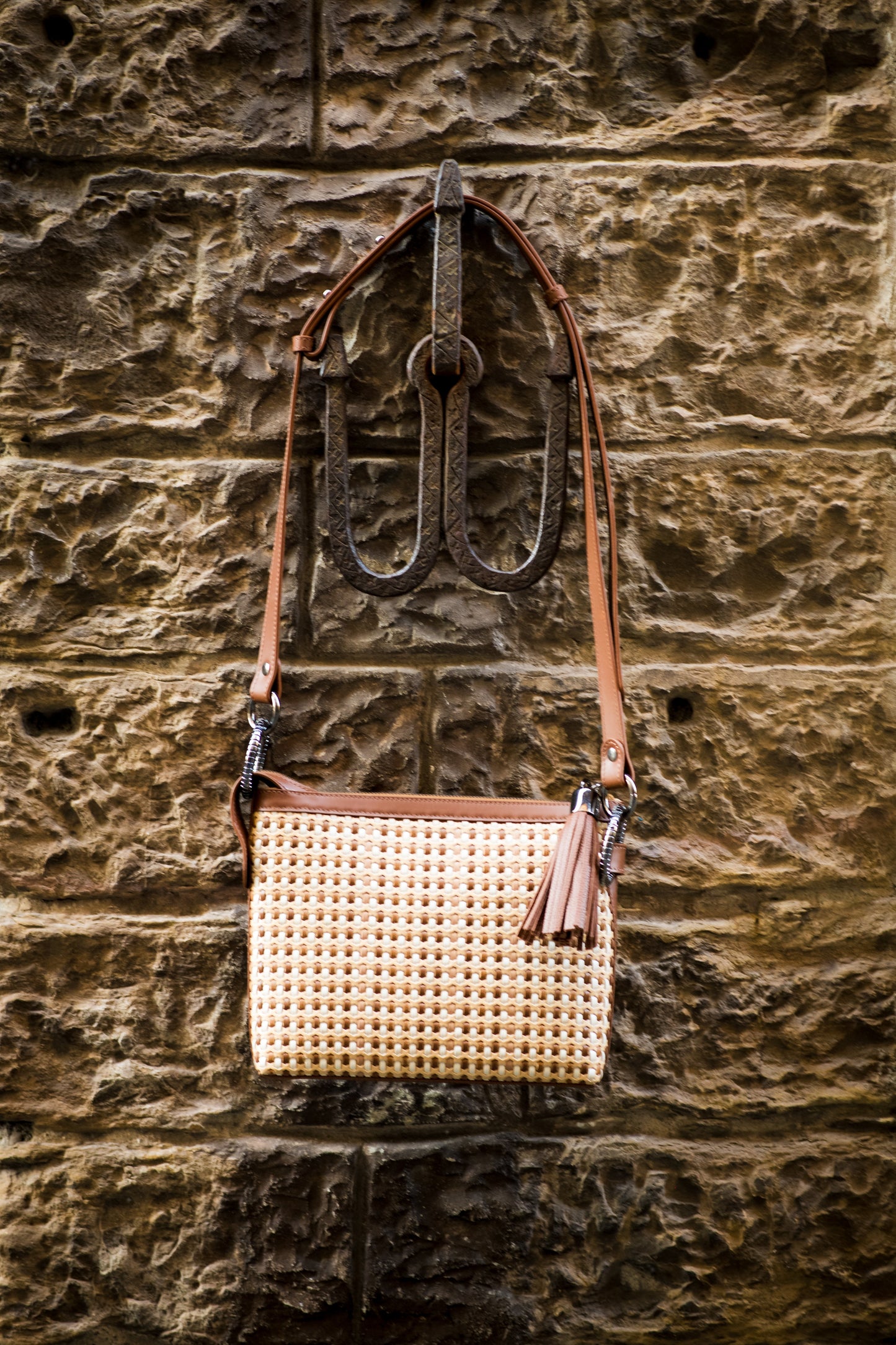 Cosma Crossbody in Caramel 5mm Weave